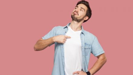 homens famosos que fizeram rinoplastia